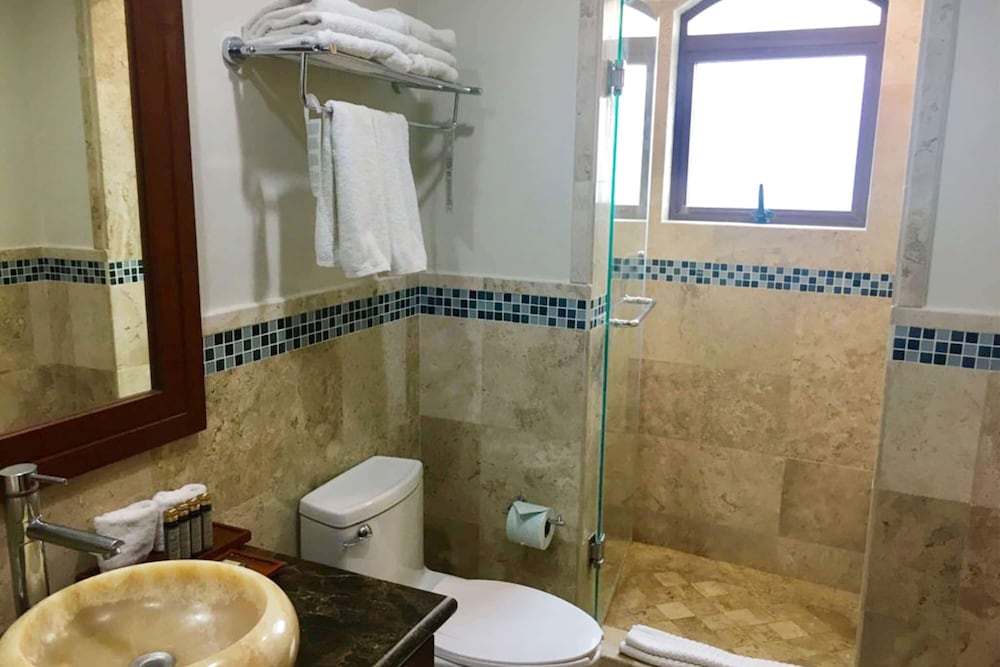 Acanto Playa del Carmen, Trademark Collection by Wyndham — Hotel rooms in Playa del Carmen, Quintana Roo