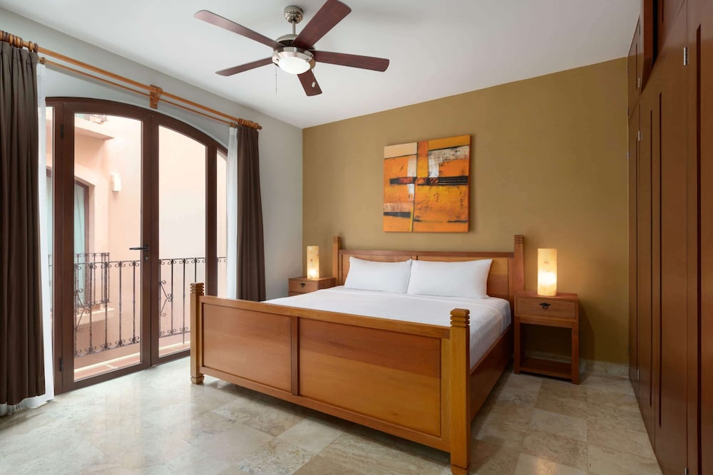 Acanto Playa del Carmen, Trademark Collection by Wyndham — Hotel rooms in Playa del Carmen, Quintana Roo