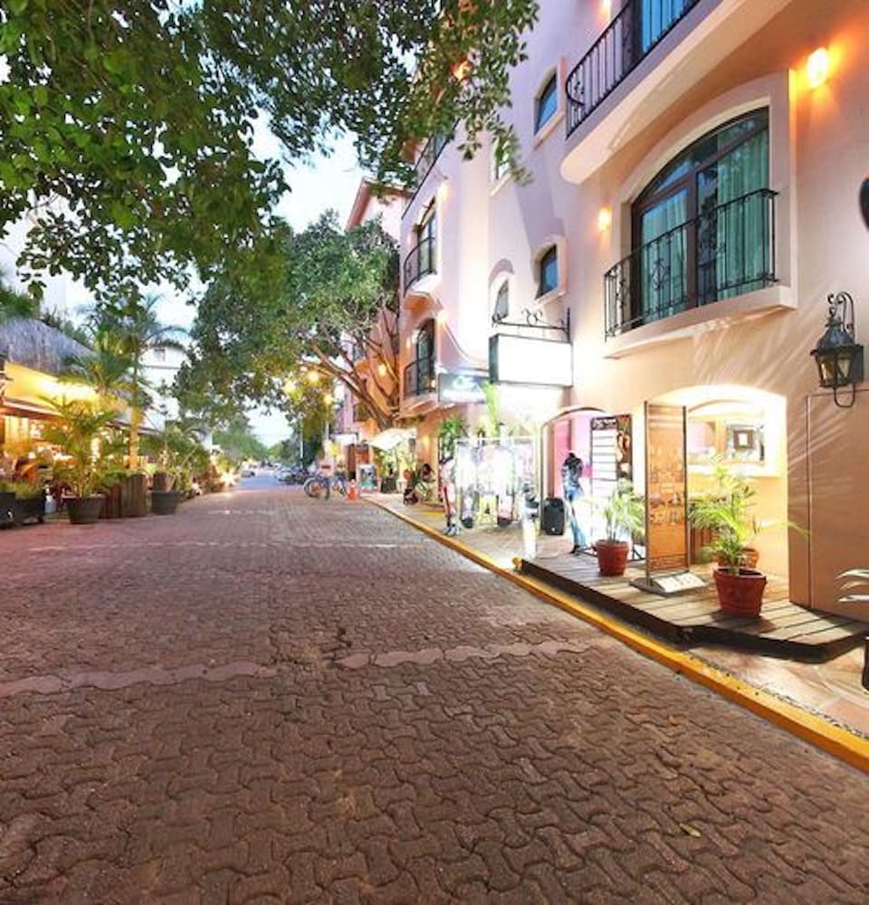 Acanto Playa del Carmen, Trademark Collection by Wyndham — Attractions in the area in Playa del Carmen, Quintana Roo