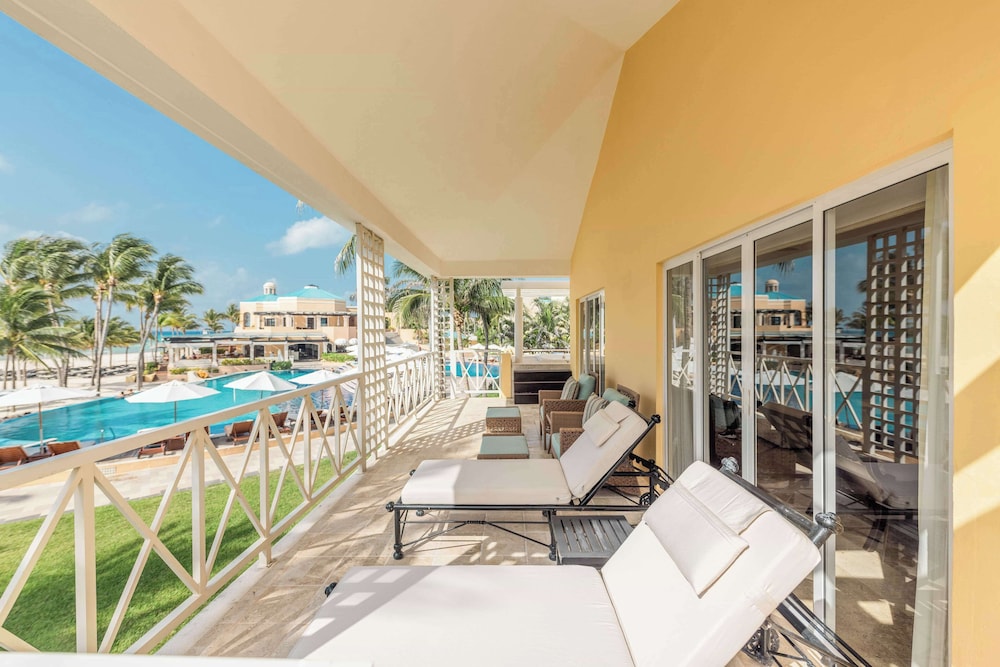 Royal Hideaway Playacar All Inclusive - Adults only — Hotel building in Playa del Carmen, Quintana Roo