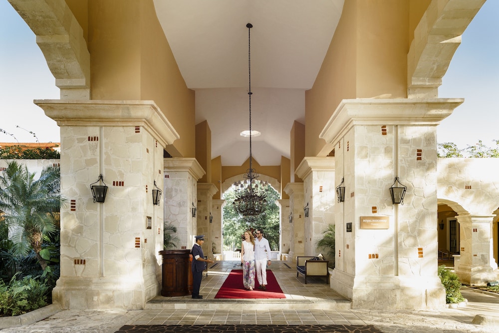 Royal Hideaway Playacar All Inclusive - Adults only — Hotel building in Playa del Carmen, Quintana Roo
