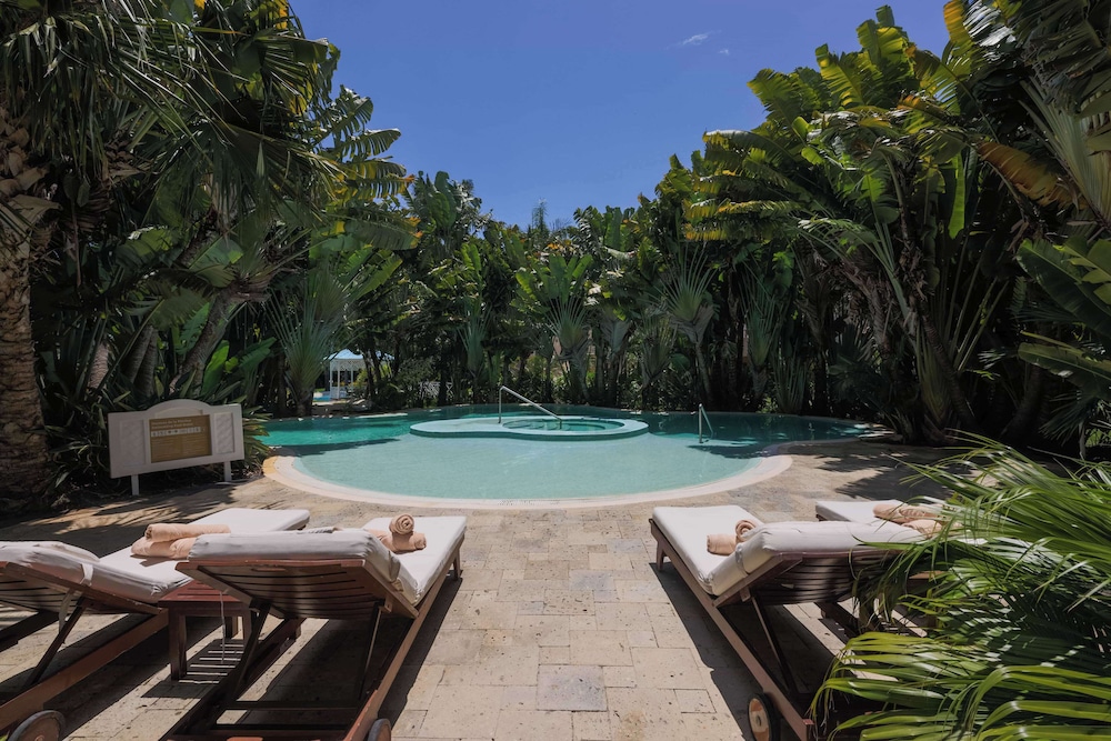 Royal Hideaway Playacar All Inclusive - Adults only — Swimming pool in Playa del Carmen, Quintana Roo