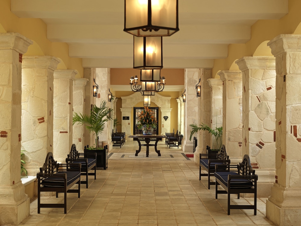 Royal Hideaway Playacar All Inclusive - Adults only — Hotel building in Playa del Carmen, Quintana Roo