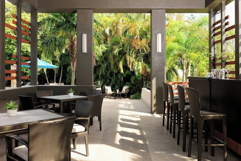 The Westin Fort Lauderdale — Restaurant & bars in Fort Lauderdale, Florida
