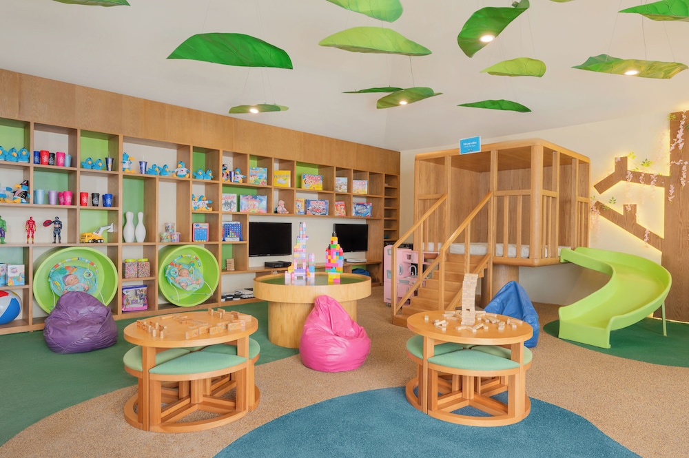 Royal Solaris Cancun - All Inclusive — Attractions for children in Cancun, Quintana Roo
