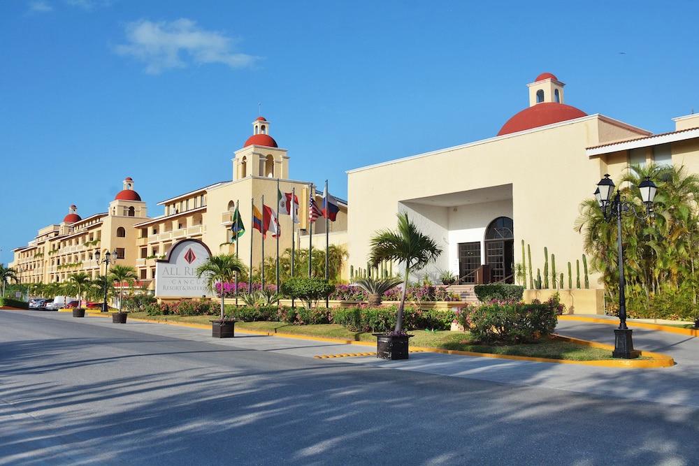 All Ritmo Cancun Resort & Water Park — Hotel building in Cancun, Quintana Roo