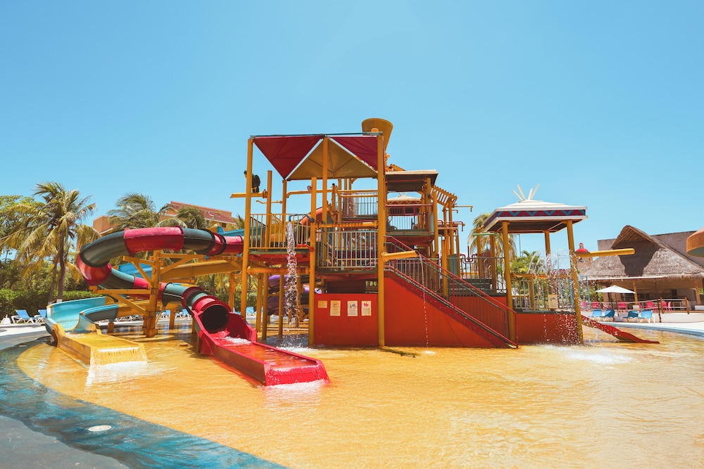 All Ritmo Cancun Resort & Water Park — Attractions for children in Cancun, Quintana Roo