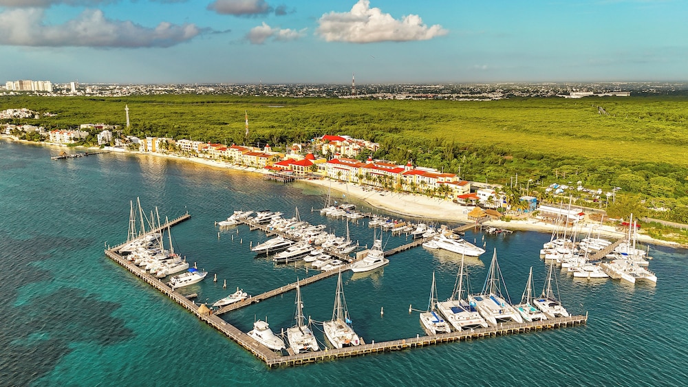 All Ritmo Cancun Resort & Water Park — Attractions in the area in Cancun, Quintana Roo