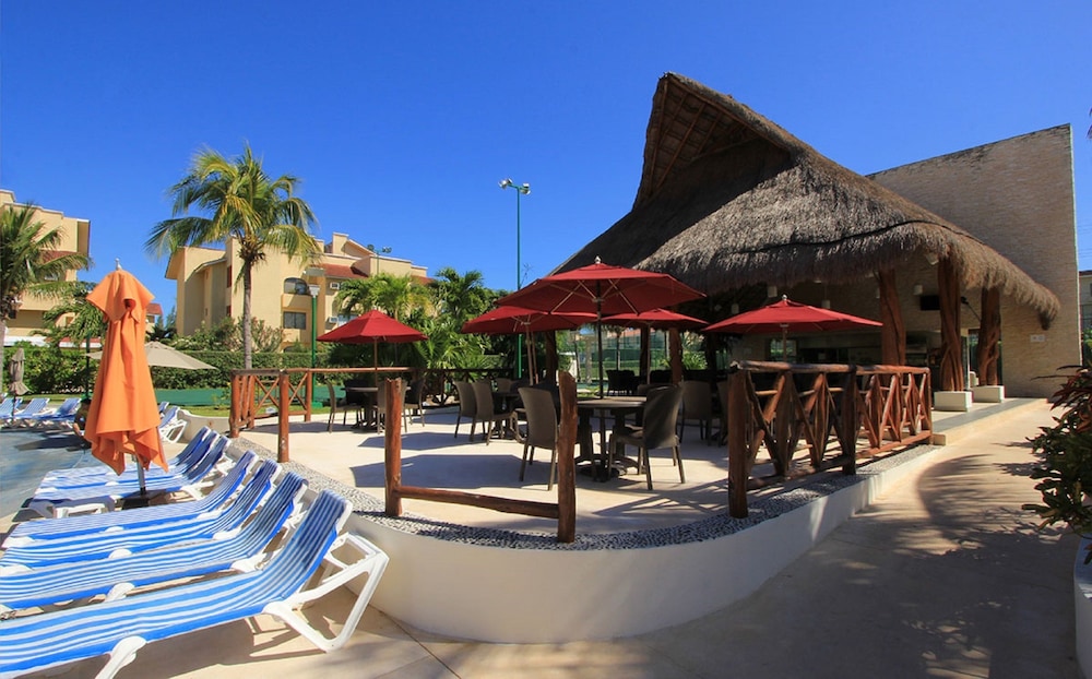 All Ritmo Cancun Resort & Water Park — Restaurant & bars in Cancun, Quintana Roo