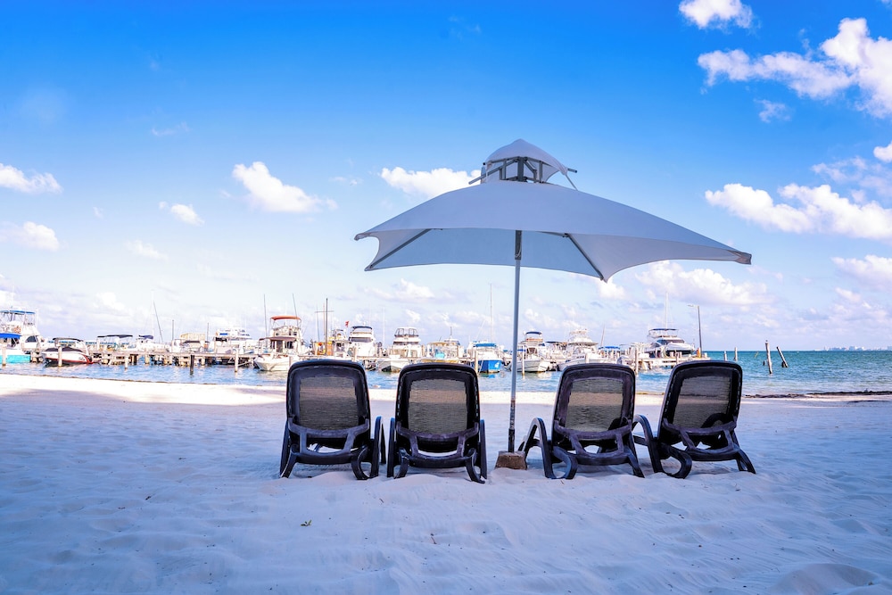 All Ritmo Cancun Resort & Water Park — Beach in Cancun, Quintana Roo