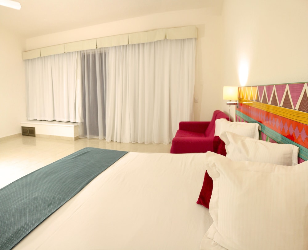 All Ritmo Cancun Resort & Water Park — Hotel rooms in Cancun, Quintana Roo