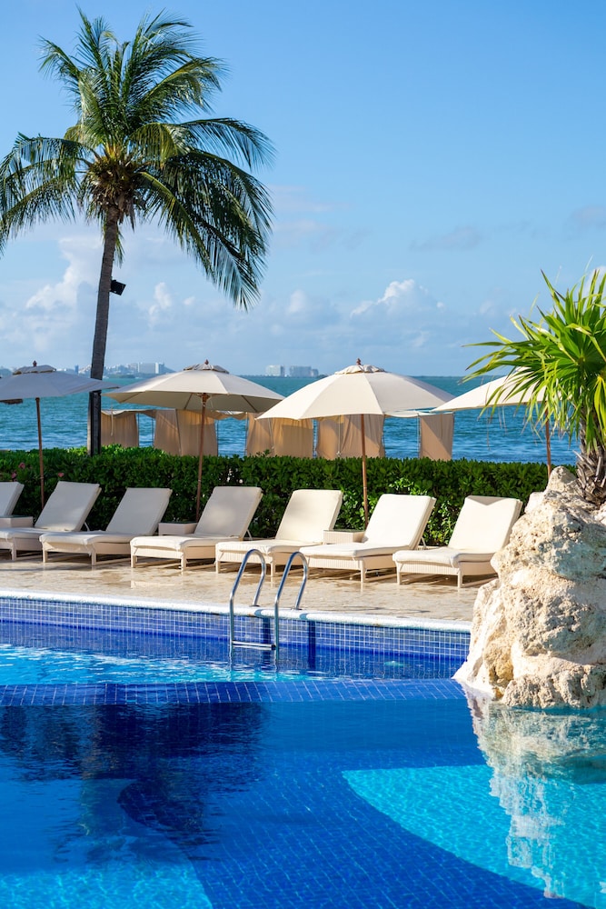 Sunset Marina Resort & Yacht Club - All inclusive — Swimming pool in Cancun, Quintana Roo