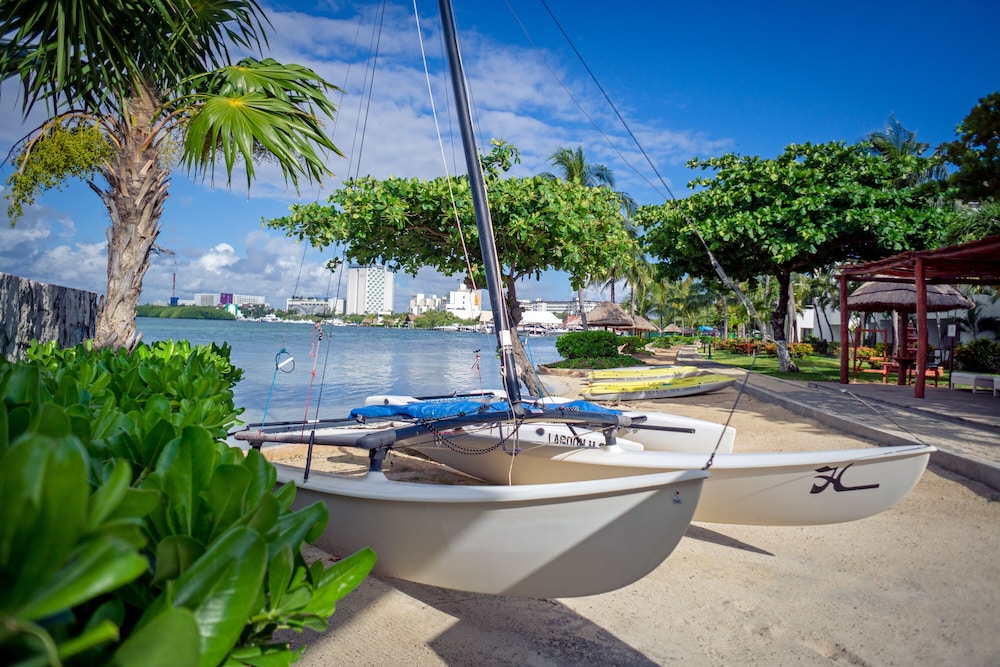 Sunset Marina Resort & Yacht Club - All inclusive — Sports & recreation in Cancun, Quintana Roo