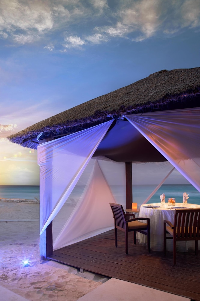 Kempinski Hotel Cancún — Restaurant & bars in Cancun, Quintana Roo
