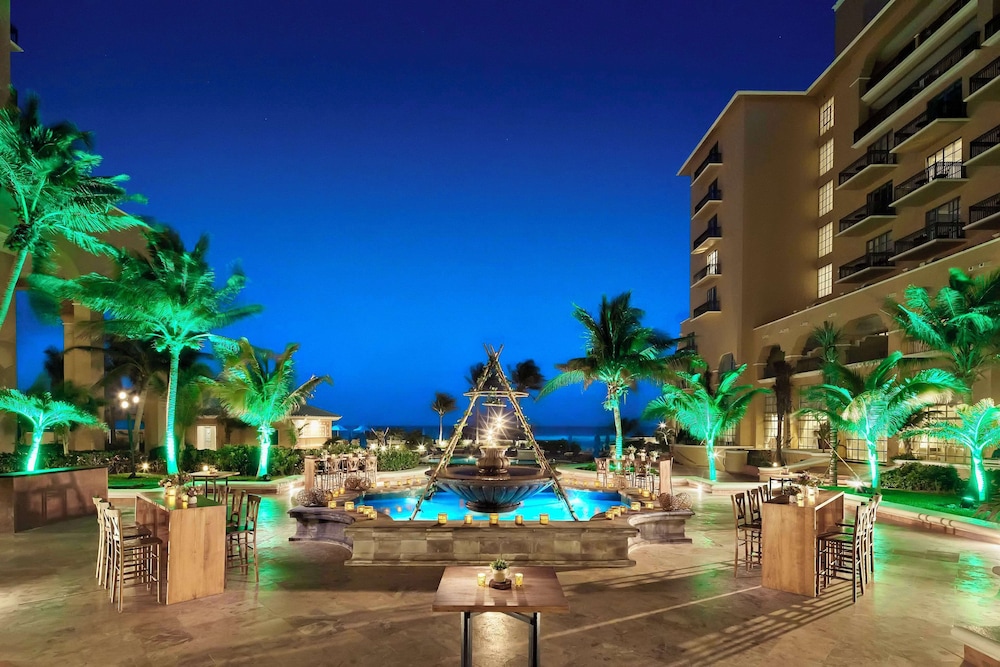 Kempinski Hotel Cancún — Hotel building in Cancun, Quintana Roo