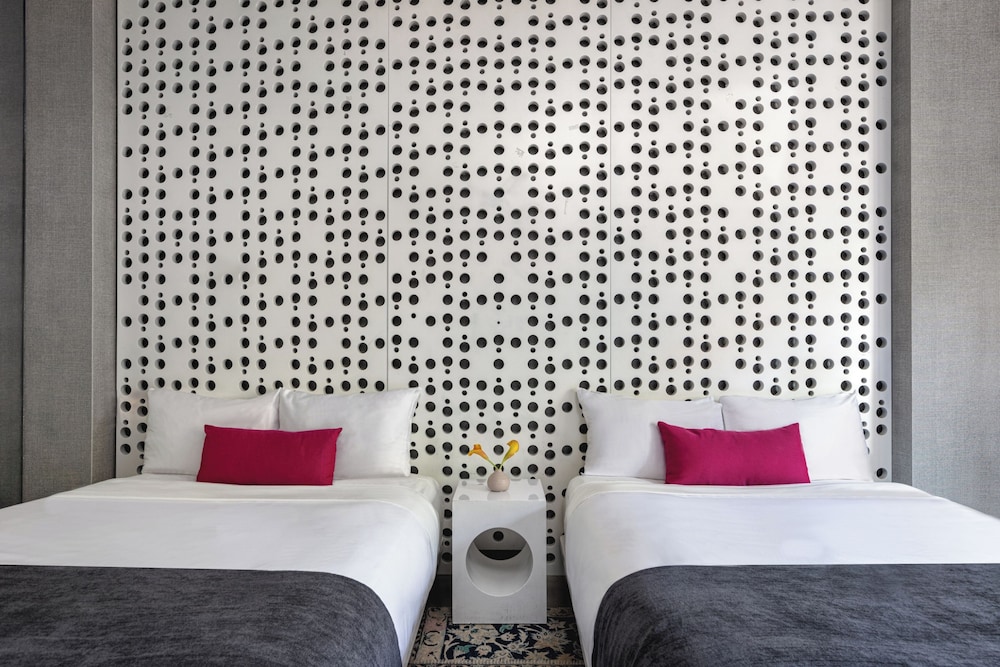 Dream Downtown, by Hyatt — Hotel rooms in New York City, New York State