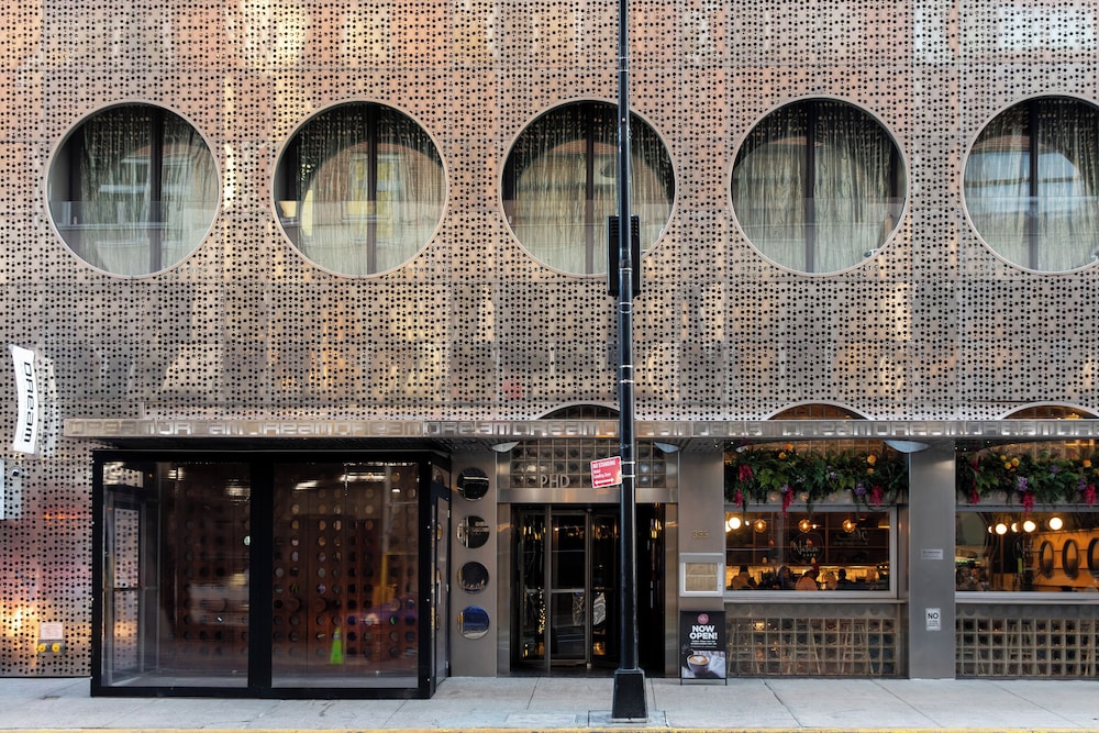 Dream Downtown, by Hyatt — Hotel building in New York City, New York State