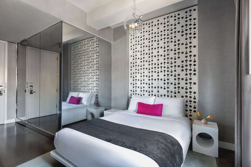 Dream Downtown, by Hyatt — Hotel rooms in New York City, New York State