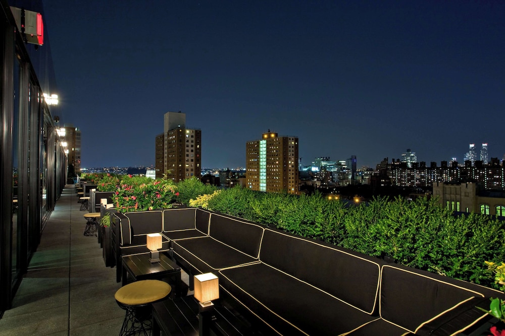 Dream Downtown, by Hyatt — Restaurant & bars in New York City, New York State