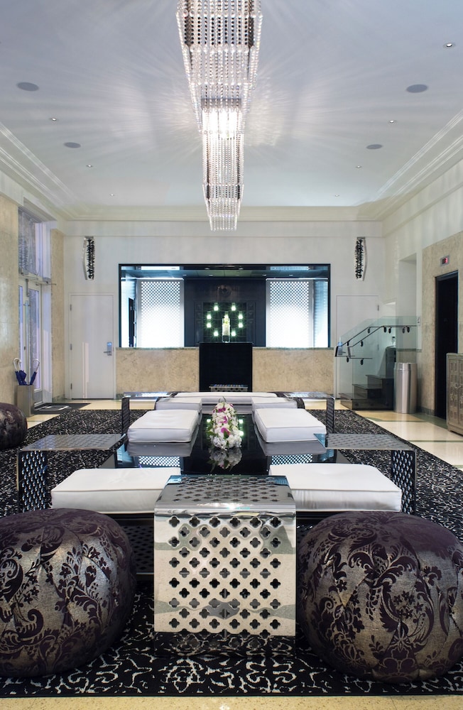 Dream South Beach, by Hyatt — Hotel building in Miami, Florida