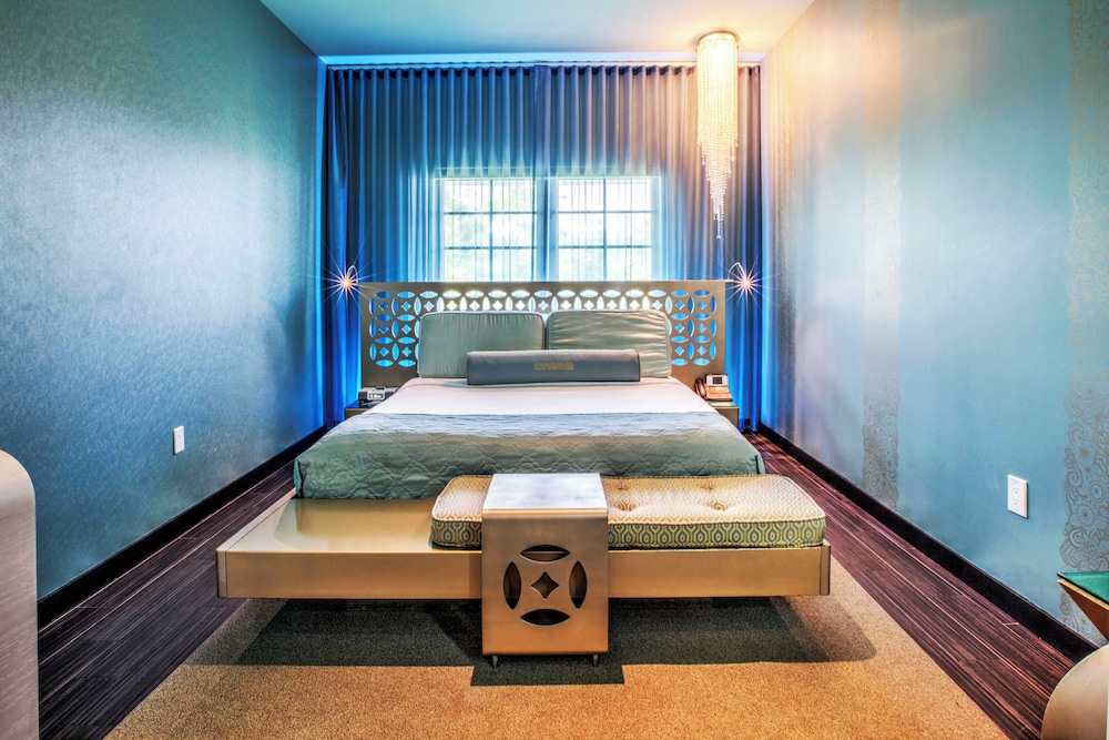 Dream South Beach, by Hyatt — Hotel rooms in Miami, Florida