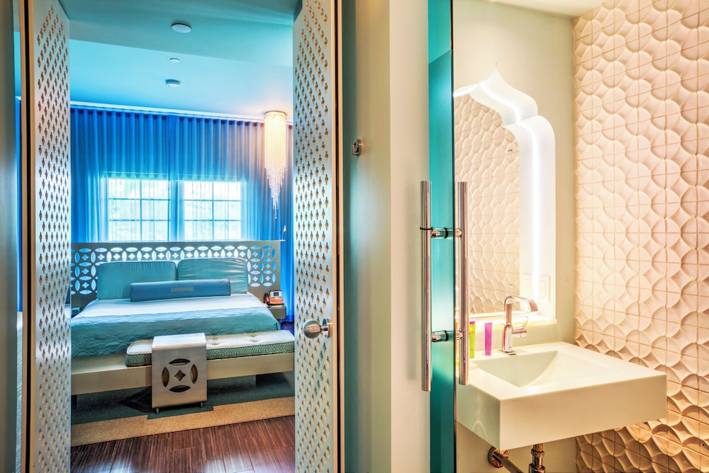 Dream South Beach, by Hyatt — Hotel rooms in Miami, Florida