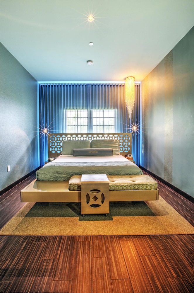 Dream South Beach, by Hyatt — Hotel rooms in Miami, Florida