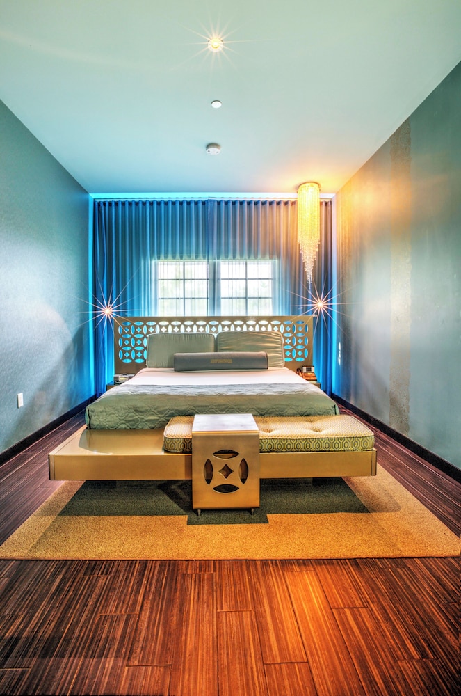 Dream South Beach, by Hyatt — Hotel rooms in Miami, Florida