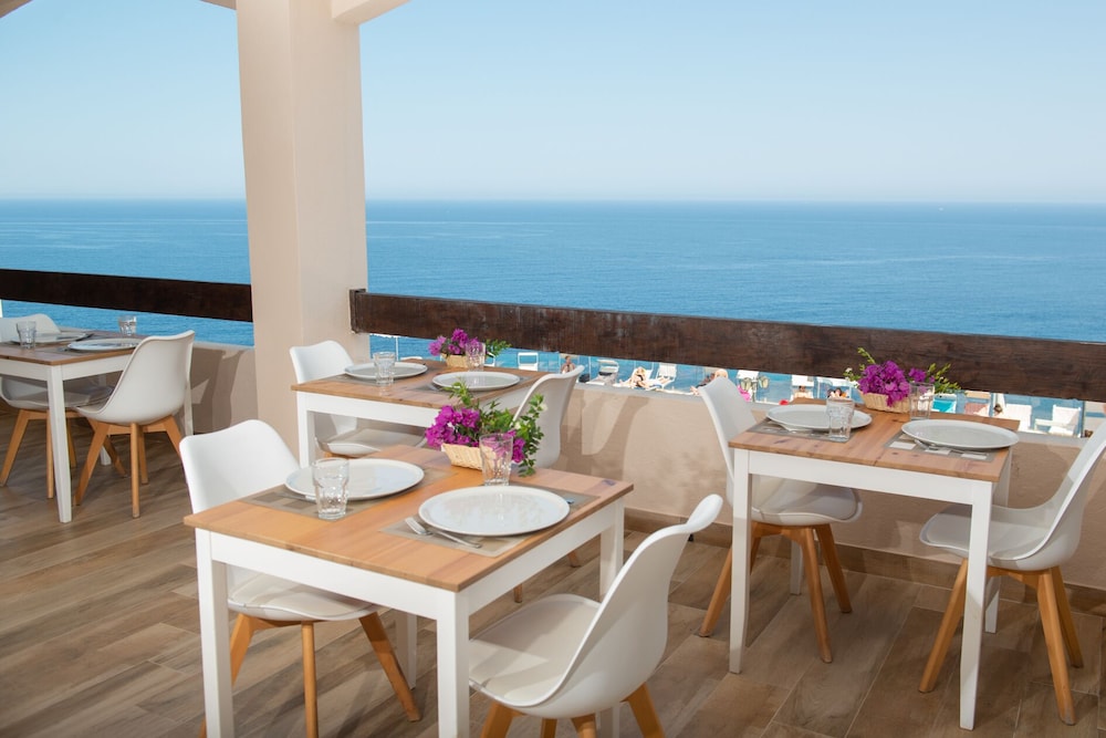 Castelsardo Resort Village — Restaurant & bars in Castelsardo, Sardinia