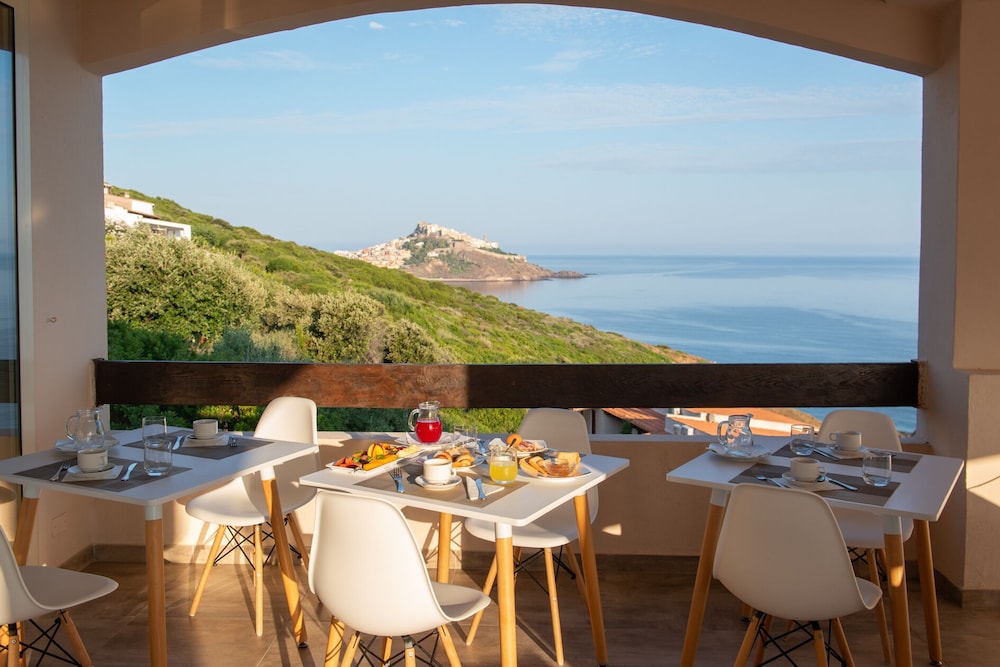 Castelsardo Resort Village — Restaurant & bars in Castelsardo, Sardinia