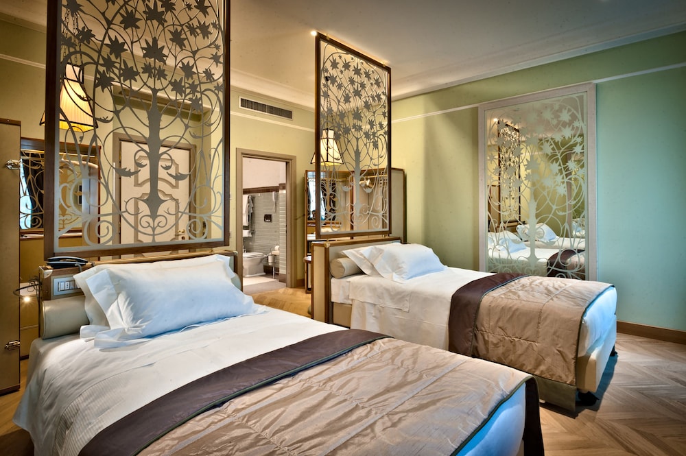 Château Monfort — Hotel rooms in Milan, Lombardy