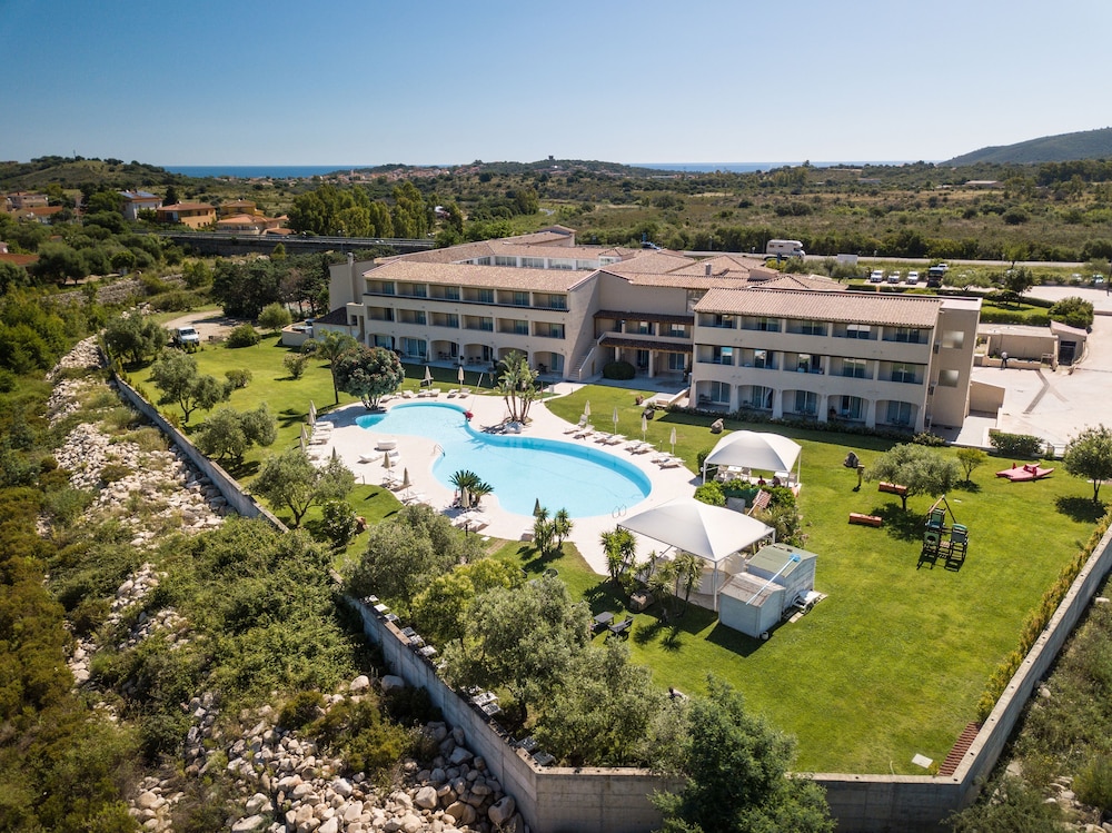 Hotel San Teodoro — Main photo in San Teodoro, Sardinia