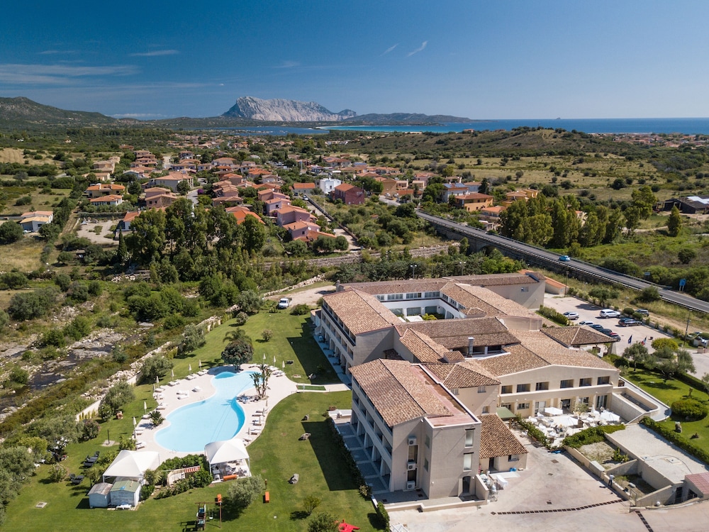Hotel San Teodoro - zdjęcie 2