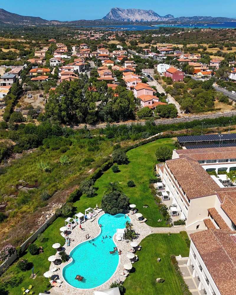 Hotel San Teodoro — Swimming pool in San Teodoro, Sardinia