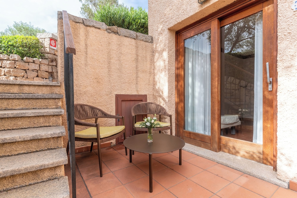 Hotel Palumbalza Porto Rotondo — Hotel building in Olbia, Sardinia