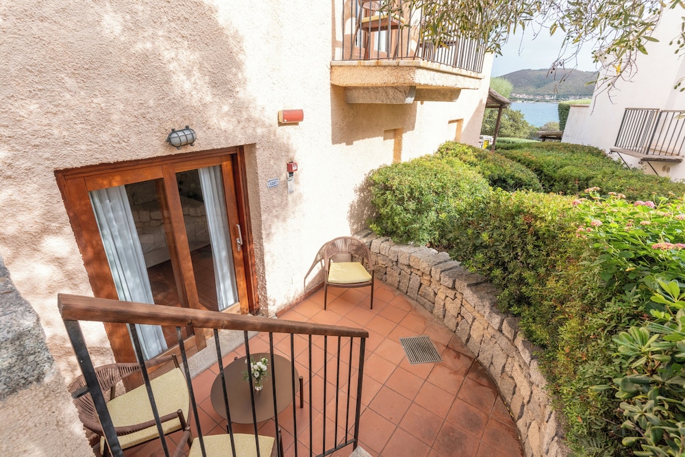 Hotel Palumbalza Porto Rotondo — Hotel building in Olbia, Sardinia