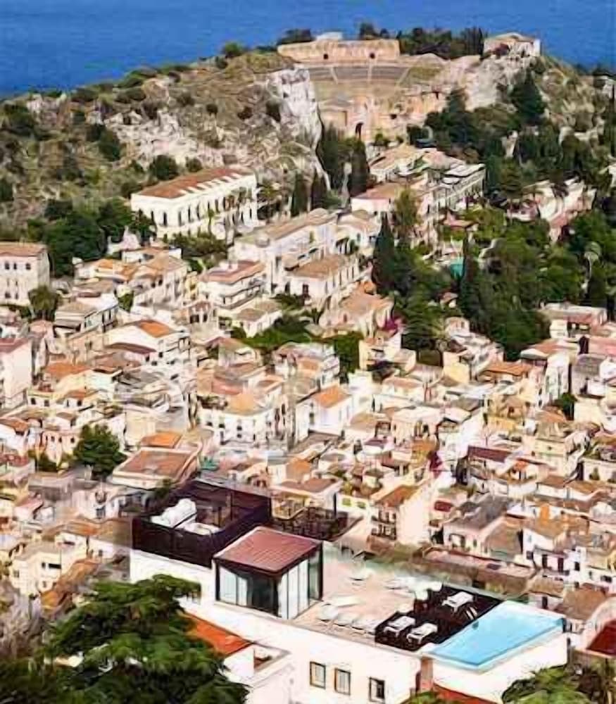 Hotel Il Piccolo Giardino — Attractions in the area in Taormina, Sicily