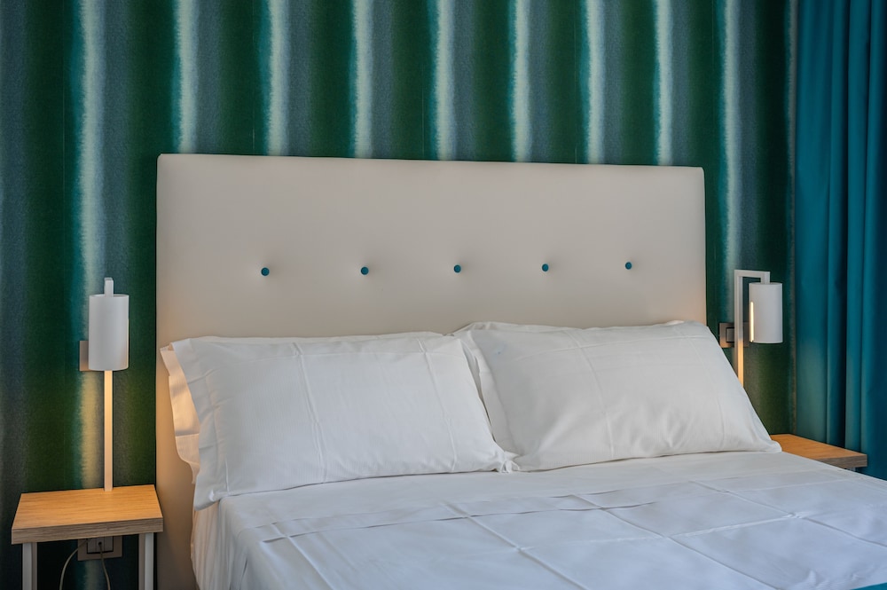 Hotel Il Piccolo Giardino — Hotel rooms in Taormina, Sicily