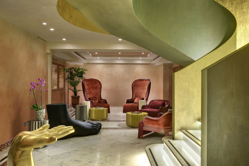 Leon's Place Hotel — Hotel building in Rome, Lazio