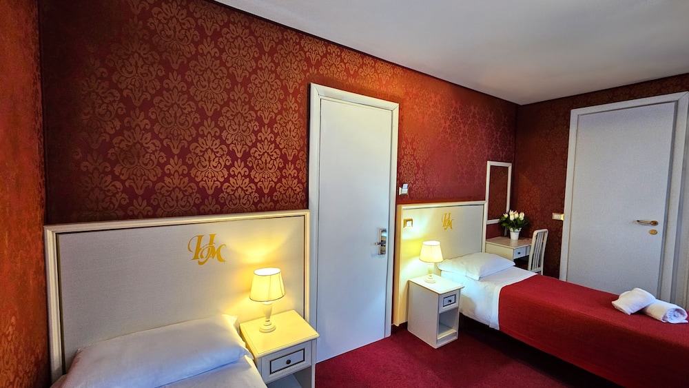 Hotel Messner — Hotel rooms in Venice, Veneto