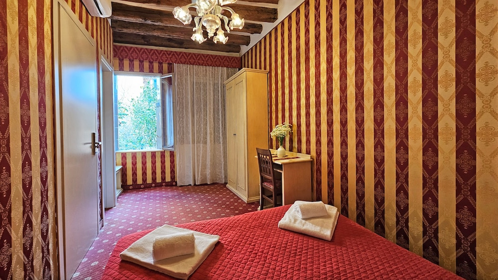 Hotel Messner — Hotel rooms in Venice, Veneto