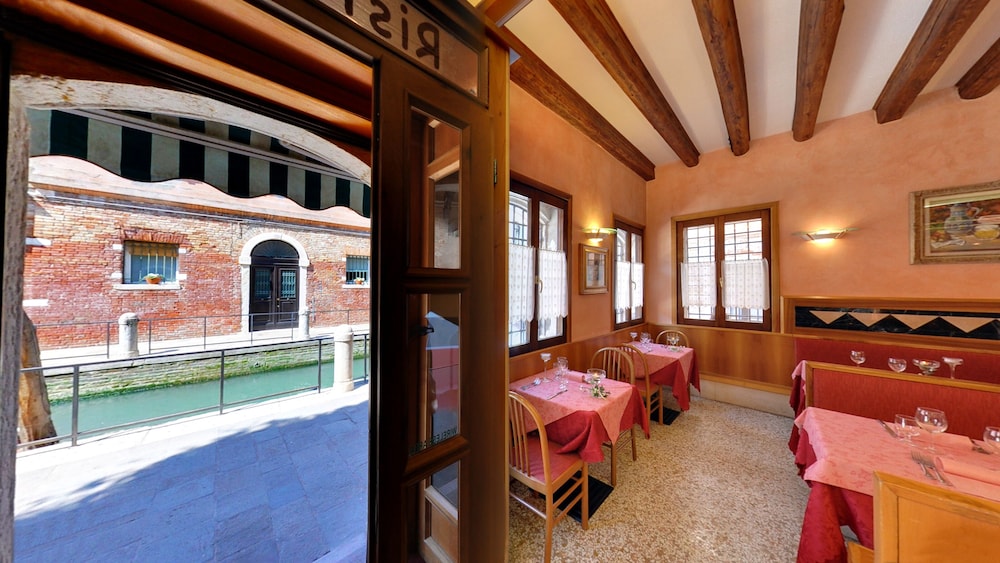 Hotel Messner — Restaurant & bars in Venice, Veneto
