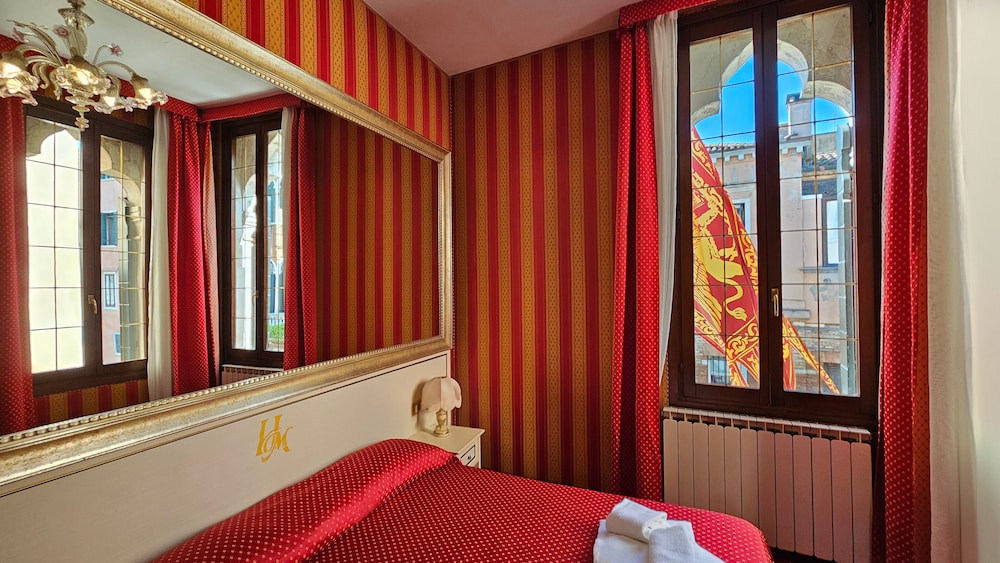 Hotel Messner — Hotel rooms in Venice, Veneto