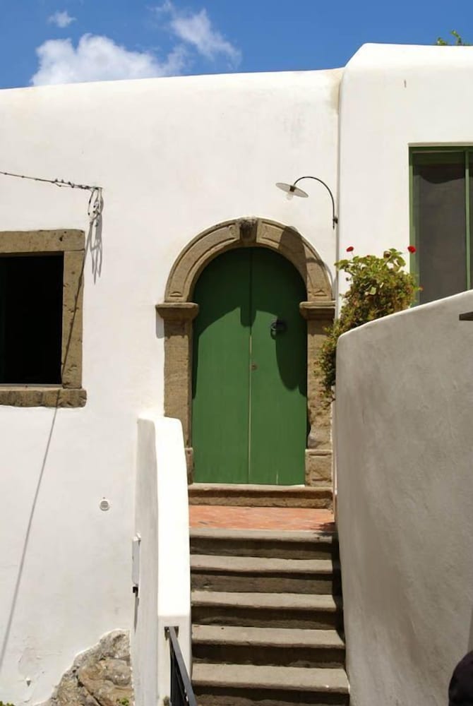 Sporting Baia Hotel — Hotel building in Giardini Naxos, Sicily
