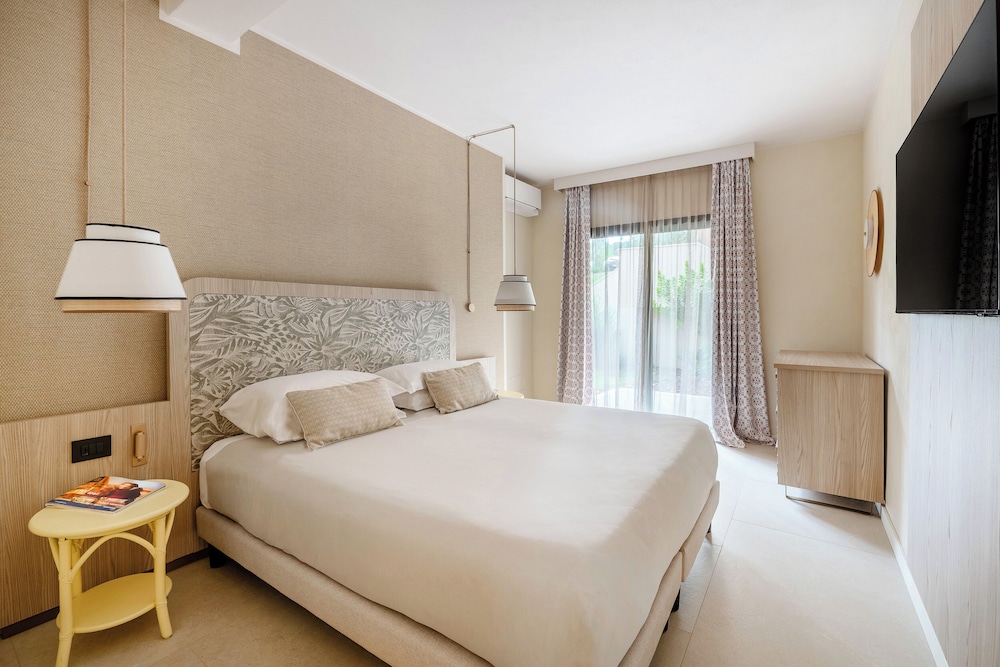 VOI Tanka Village — Hotel rooms in Villasimius, Sardinia