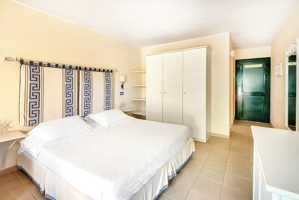 VOI Tanka Village — Hotel rooms in Villasimius, Sardinia