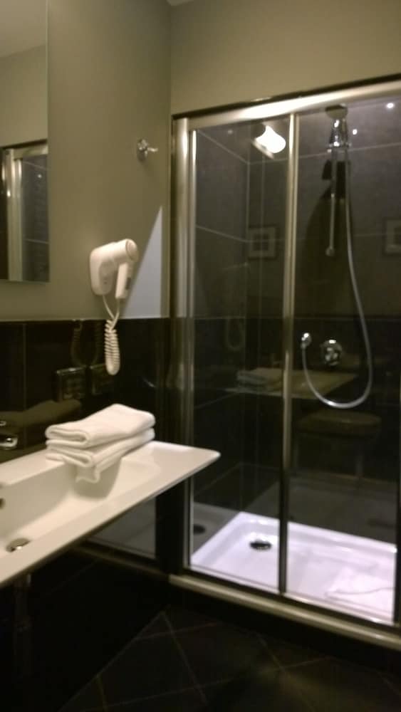 Taormina — Hotel rooms in Rome, Lazio