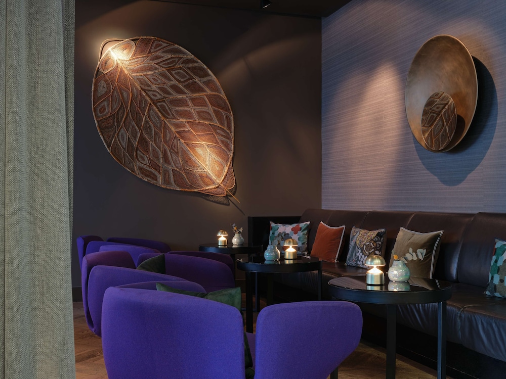 Adina Apartment Hotel Berlin Hackescher Markt — Restaurant & bars in Berlin, Berlin