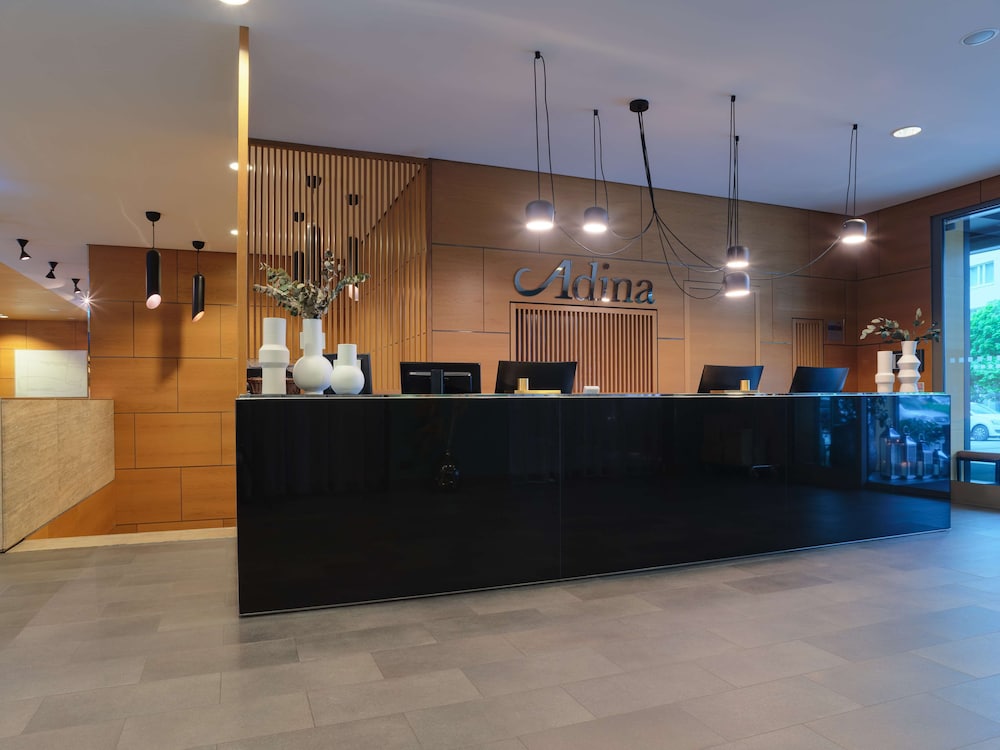 Adina Apartment Hotel Berlin Hackescher Markt — Hotel building in Berlin, Berlin