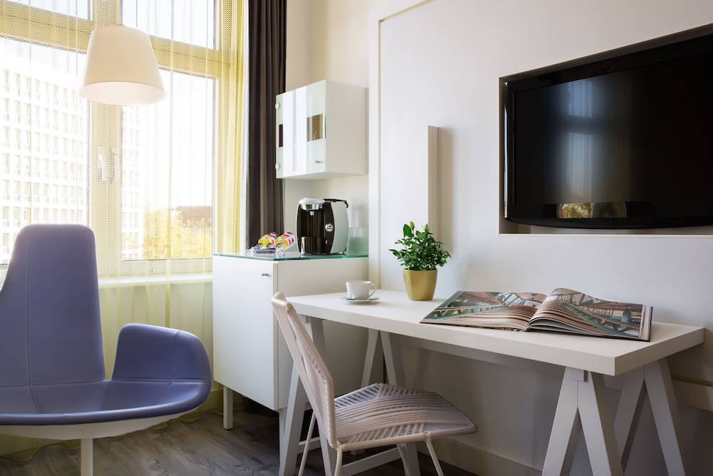 Hotel Indigo Berlin – Ku’damm by IHG — Hotel rooms in Berlin, Berlin